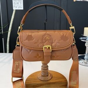 ❗️SALE❗️ New women’s brown fashion shoulder bag